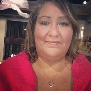 Meet your Posher, Antoinnette